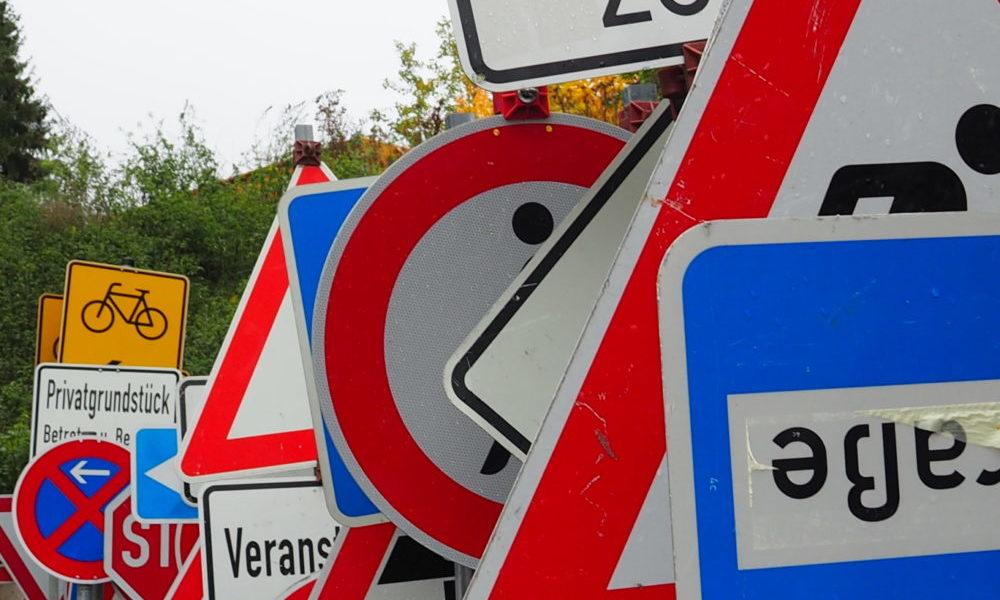 Verkehrsschilder Baustelle