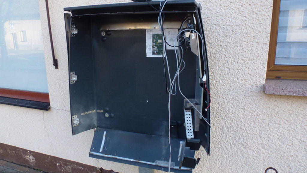 Zigarettenautomat Schwallungen